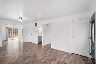 6074 Johnson Rd, Cincinnati, OH 45247 - Photo 10