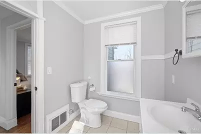 6009 Erie Avenue, Cincinnati, OH 45227 - Photo 10