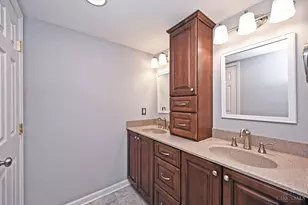 6321 Eagles Lake Dr, Cincinnati, OH 45248 - Photo 24