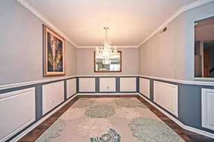 6321 Eagles Lake Dr, Cincinnati, OH 45248 - Photo 8