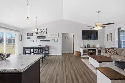 102 Toms Turnaround, Mount Orab, OH 45154 - Photo 32