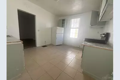 210 N 11th Street, Hamilton, OH 45011 - Photo 6