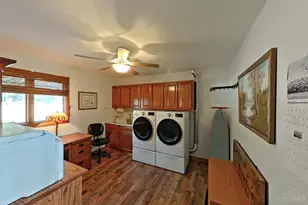 8410 Todd Creek Cir, West Chester, OH 45069 - Photo 14