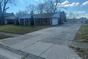 5263 Tallawanda Dr, Fairfield, OH 45014 - Photo 2