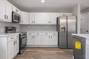 6230 Overture Dr, Miami Township, OH 45449 - Photo 6