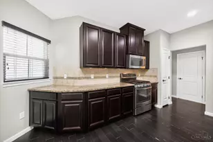 3414 Hidden Falls Ct, Deerfield Township, OH 45039 - Photo 6