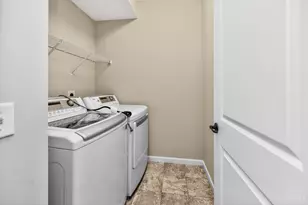 3414 Hidden Falls Ct, Deerfield Township, OH 45039 - Photo 10