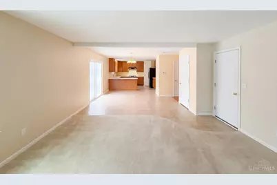 5705 Pepperridge Court, Hamilton Township, OH 45039 - Photo 8