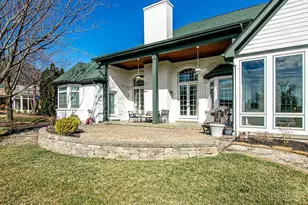 8087 Laurel Lake Ct, Liberty Township, OH 45044 - Photo 14