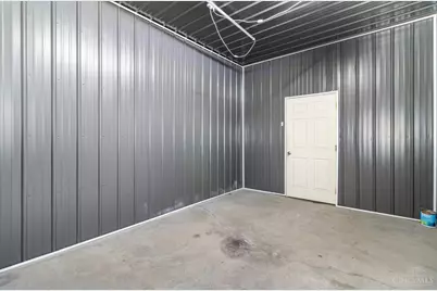 8285 Tri County Highway, Sardinia, OH 45171 - Photo 16