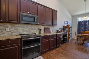 5135 Snow Valley Ln, Liberty Township, OH 45011 - Photo 18