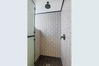 323 Milton Street, Cincinnati, OH 45202 - Photo 28