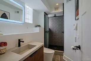 323 Milton St, Cincinnati, OH 45202 - Photo 28