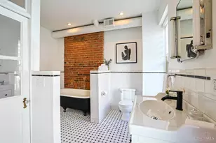 323 Milton St, Cincinnati, OH 45202 - Photo 24