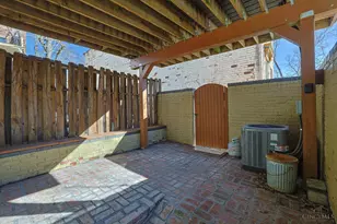 323 Milton St, Cincinnati, OH 45202 - Photo 38