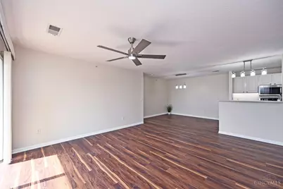 8390 Spring Valley Court #208, West Chester, OH 45069 - Photo 10