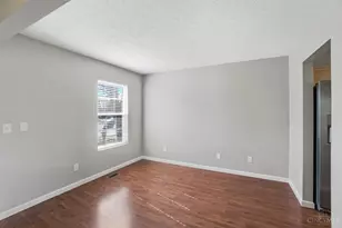 794 Owls Nest Ct, Hamilton Township, OH 45039 - Photo 6