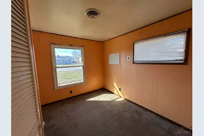 705 Richardson Drive, Middletown, OH 45042 - Photo 26