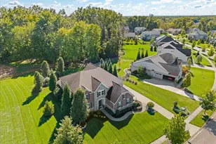 1262 Bluegrass Blvd, Batavia, OH 45103 - Photo 2