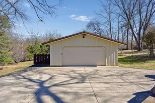 741 W North Bend Rd, Cincinnati, OH 45224 - Photo 38