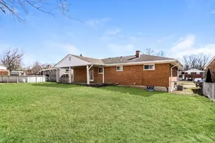 3760 Brockton Dr, Colerain Township, OH 45251 - Photo 10