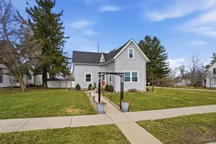 217 E Orchard St, West Manchester, OH 45382 - Photo 4