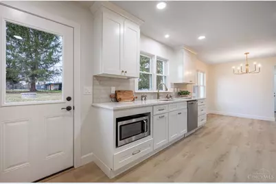 6207 Branch Hill Miamiville Road, Miami Township, OH 45140 - Photo 10