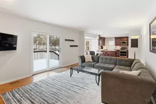 1858 Foxhollow Dr, Anderson Township, OH 45255 - Photo 6