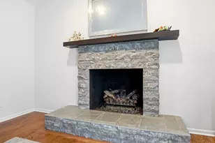 1858 Foxhollow Dr, Anderson Township, OH 45255 - Photo 8