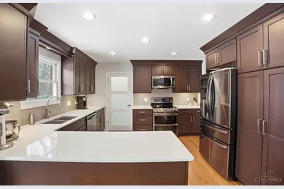 1858 Foxhollow Drive, Anderson Township, OH 45255 - Photo 12