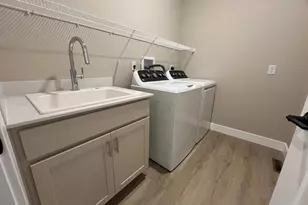 18953 Casey's Trl, Lawrenceburg, IN 47025 - Photo 12