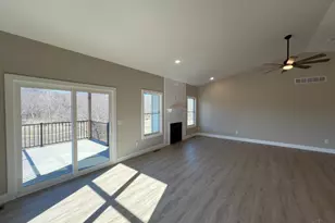 18953 Casey's Trl, Lawrenceburg, IN 47025 - Photo 6