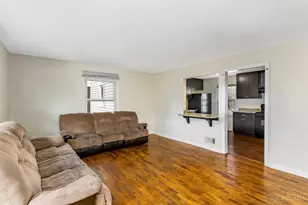 120 E Chestnut St, Oxford, OH 45056 - Photo 2