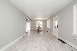 2693 Montana Ave, Cincinnati, OH 45211 - Photo 6