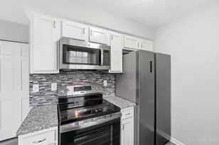 3424 Sunbury Ln, Colerain Township, OH 45251 - Photo 10