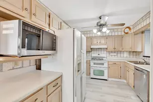 712 Libbejo Dr, Delhi Township, OH 45233 - Photo 8