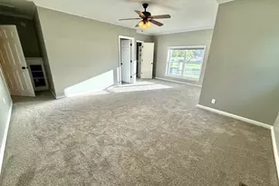 6189 Lesourdsville West Chester Rd, Liberty Township, OH 45011 - Photo 20