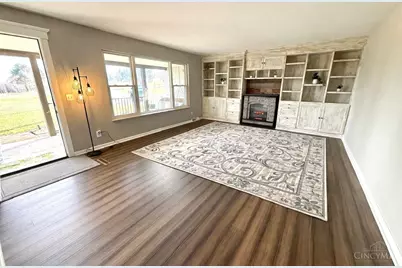 6189 Lesourdsville West Chester Road, Liberty Township, OH 45011 - Photo 6