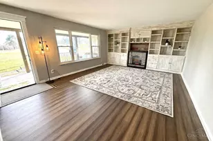 6189 Lesourdsville West Chester Rd, Liberty Township, OH 45011 - Photo 6