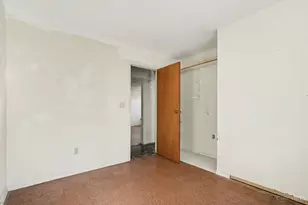 7929 Fairhope Ct, Springfield Township, OH 45224 - Photo 16