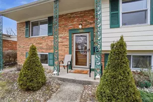 564 Waycross Rd, Forest Park, OH 45240 - Photo 6