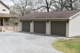 2211 Reeder Rd, Vernon Township, OH 45107 - Photo 4