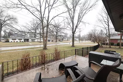 9856 Knollbrook Terrace, Montgomery, OH 45242 - Photo 4