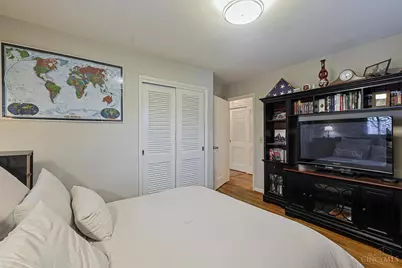9856 Knollbrook Terrace, Montgomery, OH 45242 - Photo 28
