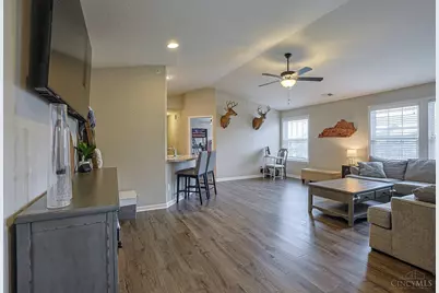 483 Heritage Square, Harrison, OH 45030 - Photo 4