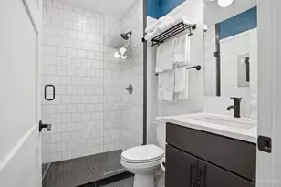 32 E Court St, Cincinnati, OH 45202 - Photo 18