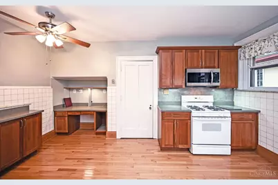 4 Burton Woods Lane, Cincinnati, OH 45229 - Photo 56