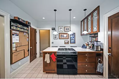 4 Burton Woods Lane, Cincinnati, OH 45229 - Photo 26