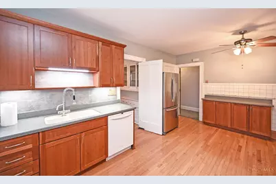 4 Burton Woods Lane, Cincinnati, OH 45229 - Photo 58