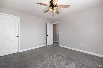 1909 Cleopatra Drive, Franklin, OH 45005 - Photo 26
